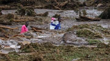 Torrential rain and floods have destroyed homes, roads and bridges across Kenya, killing 179. (EPA PHOTO)