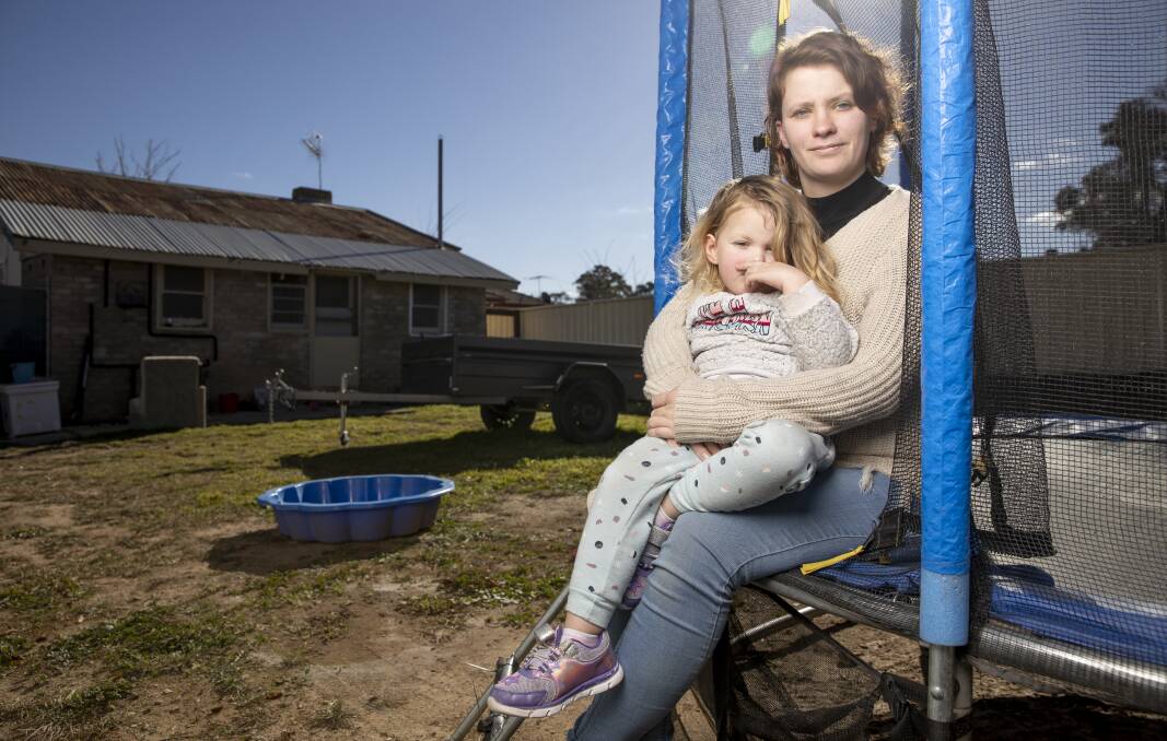 Melissa Millard, pictured with her three-year-old daughter Emma Cole, is looking for a place to share with her brother to improve their chances of securing a lease. Picture: Sitthixay Ditthavong