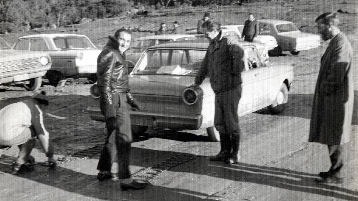 Chains were used on vehicles not just for the snow, but also for the mud which was especially prevalent in winter on the old Apollo Road. Picture: Hamish Lindsay and Colin Mackellar