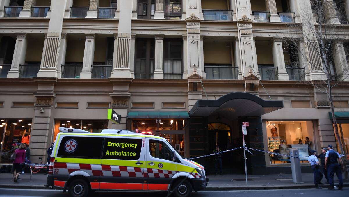 A body has been found inside an apartment building on Clarence Street. Picture: AAP