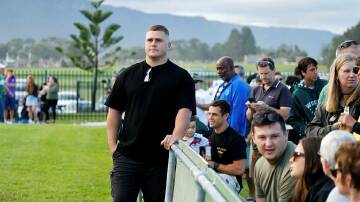 Injured ACT Brumbies prop Blake Schoupp dropped by Ocean Park to watch his junior club Woonona Shamrocks play Shoalhaven. Picture by Anna Warr