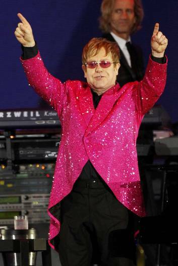 Singer Elton John is coming back to Canberra on Wednesday. Photo: David Moir