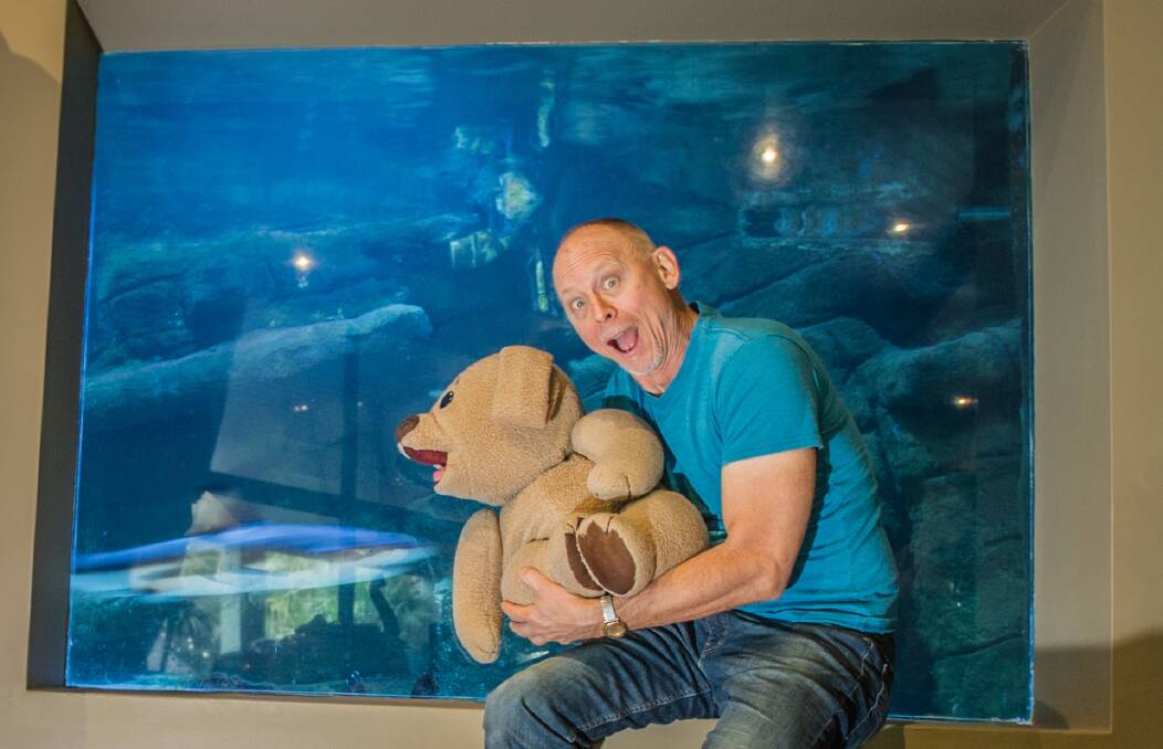 Comedian David Strassman and Ted E Bare at Jamala Wildlife Lodge as part of their Canberra visit. Photo: karleen minney