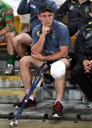 Busted knee ... Terry Campese was sidelined after injuring his knee during the Broncos match. Photo: Getty Images
