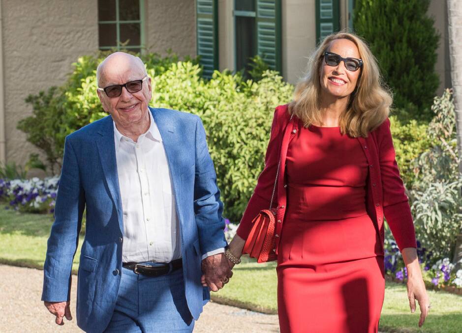 Rupert Murdoch and Jerry Hall leave Kirribilli House as Malcolm Turnbull hosts a reception for big business on Saturday, Photo: Christopher Pearce