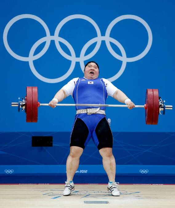 Let's imagine Olympic weightlifting in Commonwealth Park.