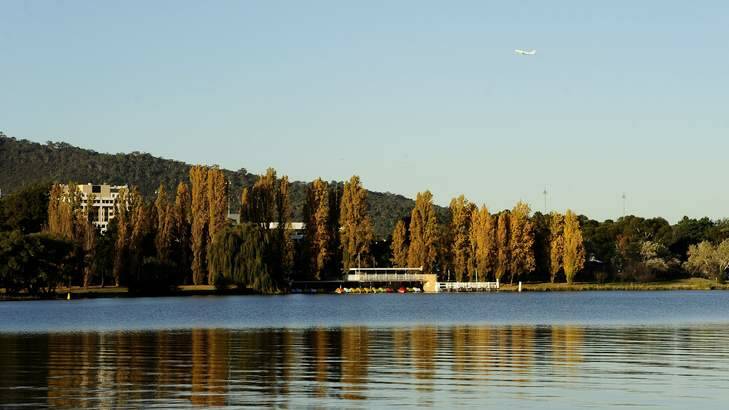 The west basin area of Lake Burley Griffin. Photo: Stuart Walmsley