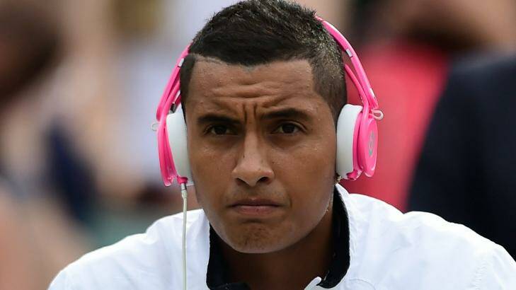 Nick Kyrgios listening to music before playing at Wimbledon/ Photo: AFP
