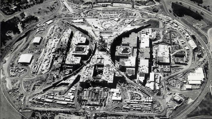 Aerial picture of Parliament House under construction in 1987. Photo: Archive