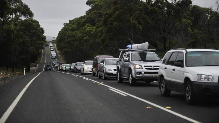 About  5km of northbound traffic queued on the Pacific Highway heading into Ulladulla. Photo: Jay Cronan