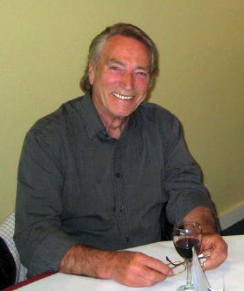 Legendary ... Singer Frank Ifield will be honoured with a lifetime achievement award at the Canberra Country Music Festival.