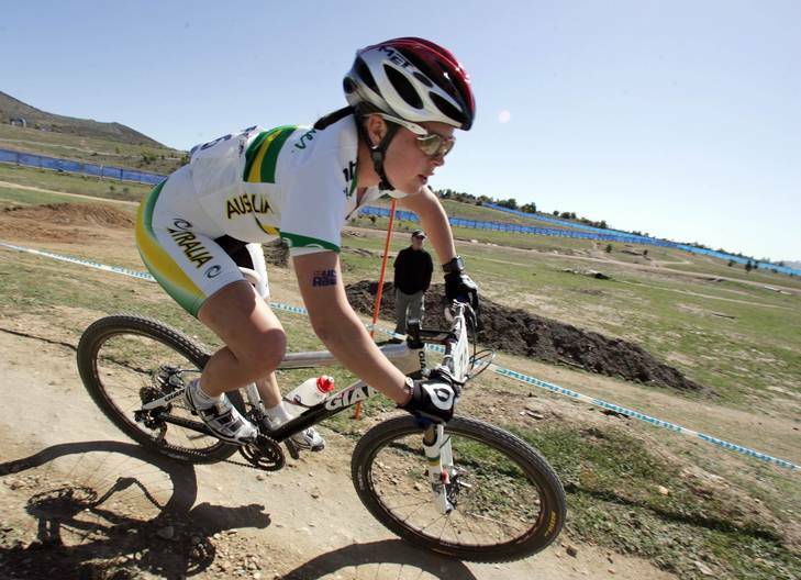 Canberra's Rebecca Henderson competing in the junior women's cross country event at the mountain bike world championships at Mount Stromlo in 2009. Photo: Supplied
