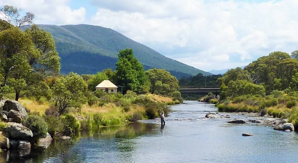 Bullocks Hut, perched on the banks of the Thredbo River. Photo: Tim the Yowie Man