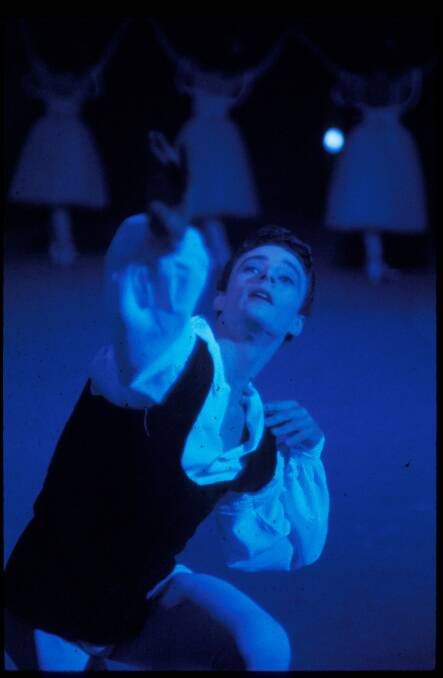 Bryan Lawrence in the Australian Ballet's production of Les Sylphides in 1964. Photo:  National Library of Australia Collection