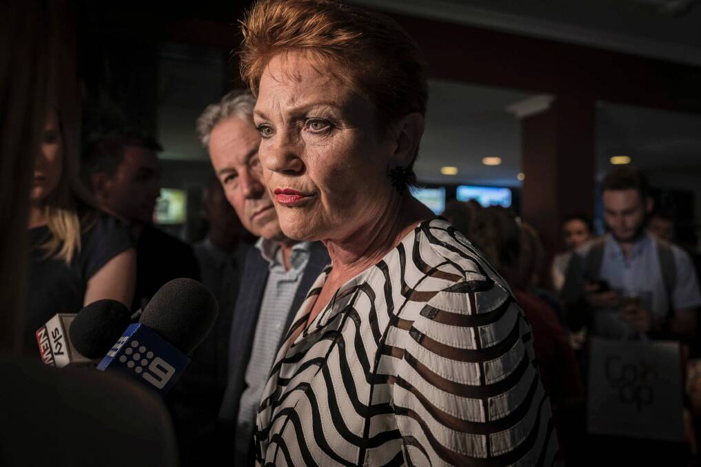 Pauline Hanson meets her party supporters in Perth on election eve. Photo: Tony McDonough
