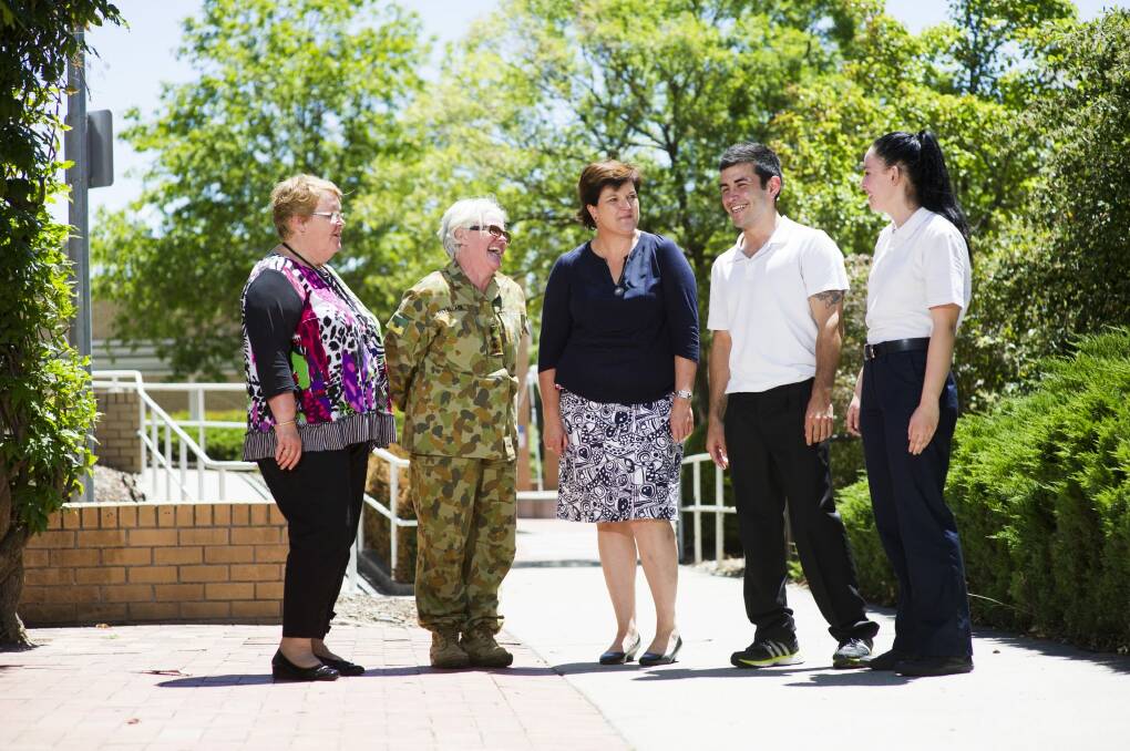 ACT Chief Nurse Veronica Croome, Captain Donna Retallick, registered nurse Rowena King, and Private trainees Sean Hopwood and Kellie Leahy at Canberra Hospital. Photo: Rohan Thomson