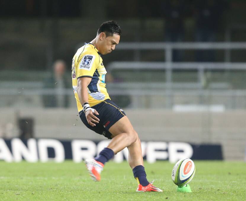Christian Lealiifano misses a crucial conversion attempts against the Stormers. Photo: Getty Images