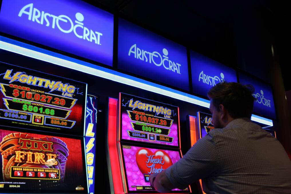 The Greens want more transparancy around applications for gaming machines. Photo: Peter Braig