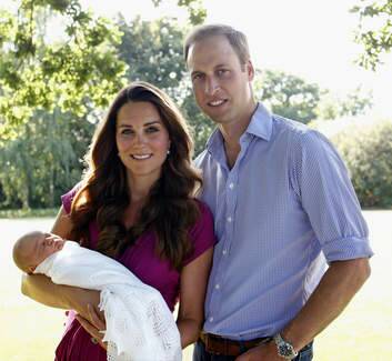 Catherine, Duchess of Cambridge and Prince William, Duke of Cambridge with their son, Prince George.