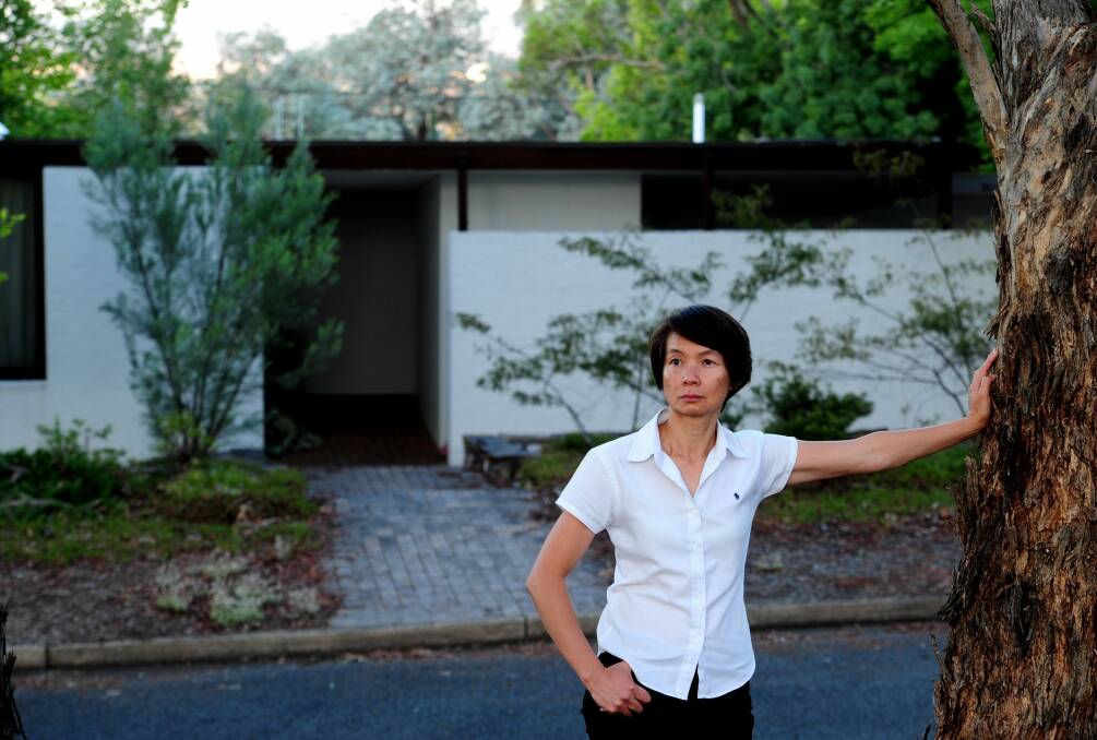 Home warranty insurance campaigner Tanya Nguyen. Photo: Melissa Adams MLA