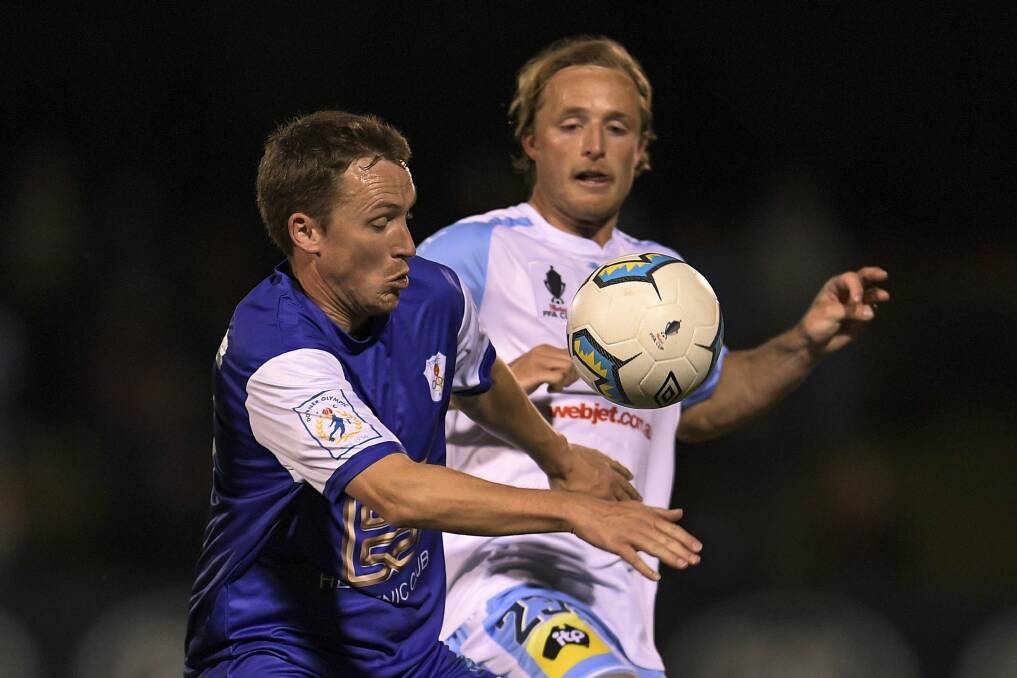 Robert Cattanach of Canberra Olympic controls the ball in Wednesday's FFA Cup semi-final. Photo: Getty Images