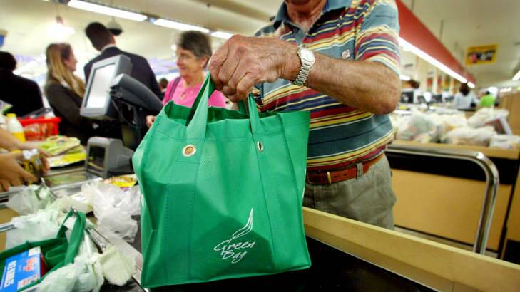Seniors shopping. Photo: Craig Abraham