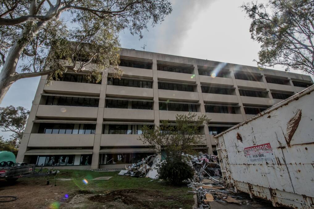 Demolition works begin on the former CSIRO headquarters in Campbell.   Photo: Karleen Minney