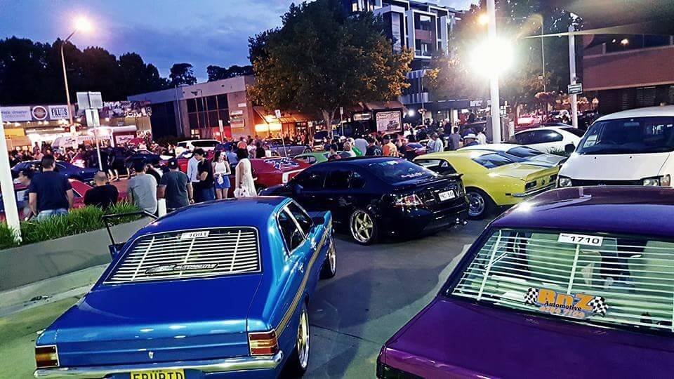 Cars and crowds gather in Braddon for the traditional Summernats cruise, this time in 2015. Photo: Chris Assogna