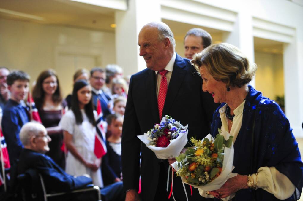 Their Majesties King Harald V and Queen Sonja of Norway arrive at the Hyatt Hotel. Photo: Melissa Adams