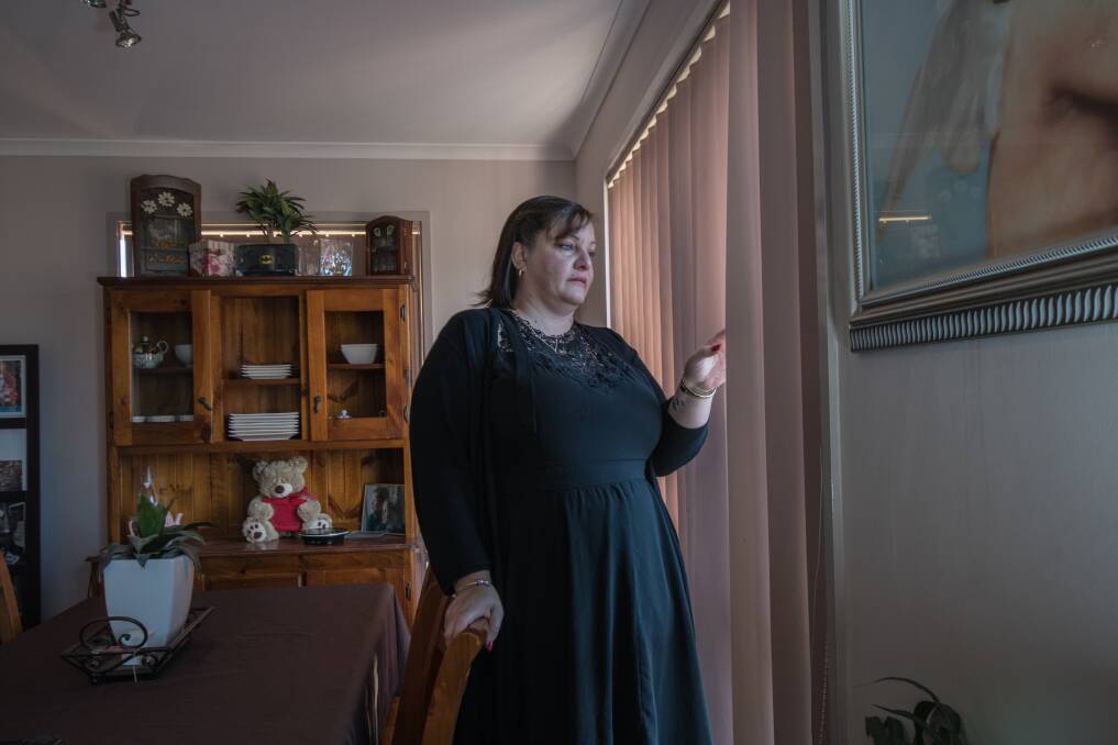 Kylie Batt rents a home in Gordon and says she is not surprised Canberra has the highest weekly asking house rents in the nation Photo: Karleen Minney.