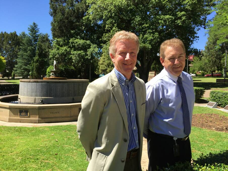 Armidale Regional Council economic development project managers Tony Broomfield and Harold Ritch have been tasked with smoothing the transition?to the city. Photo: Stephen Jeffery