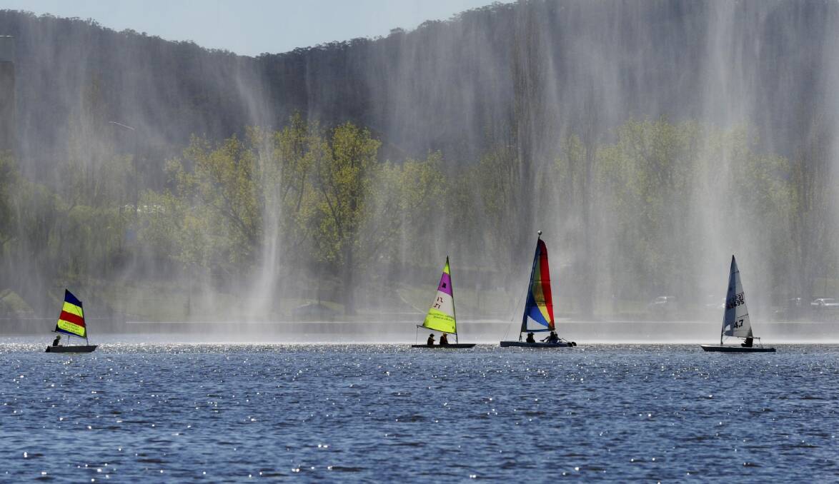 Lake Burley Griffin's Captain Cook Memorial Jet will power up in 2016 but it may operate on one pump because of running costs. Photo: Graham Tidy