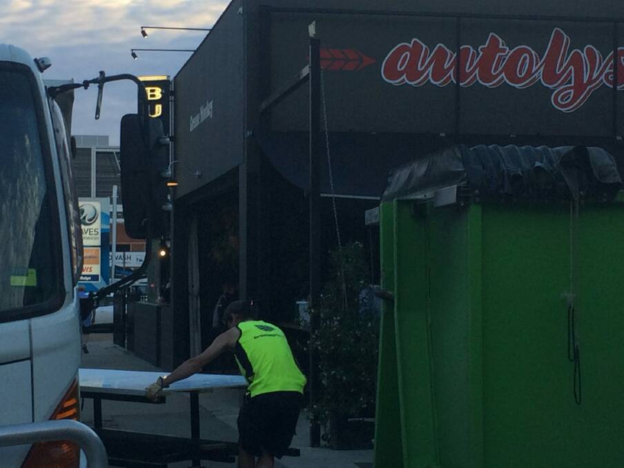 Fittings were taken out of the Autolyse cafe in Braddon on Wednesday evening after it was closed down earlier in the day. The premises were leased; the new owner takes over assets of the business. Photo: Megan Doherty