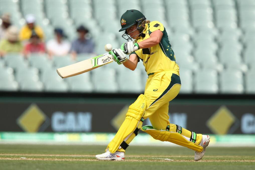 Competitive: Alyssa Healy says she enjoys the pressure to keep her position. Photo: CA/Getty Images