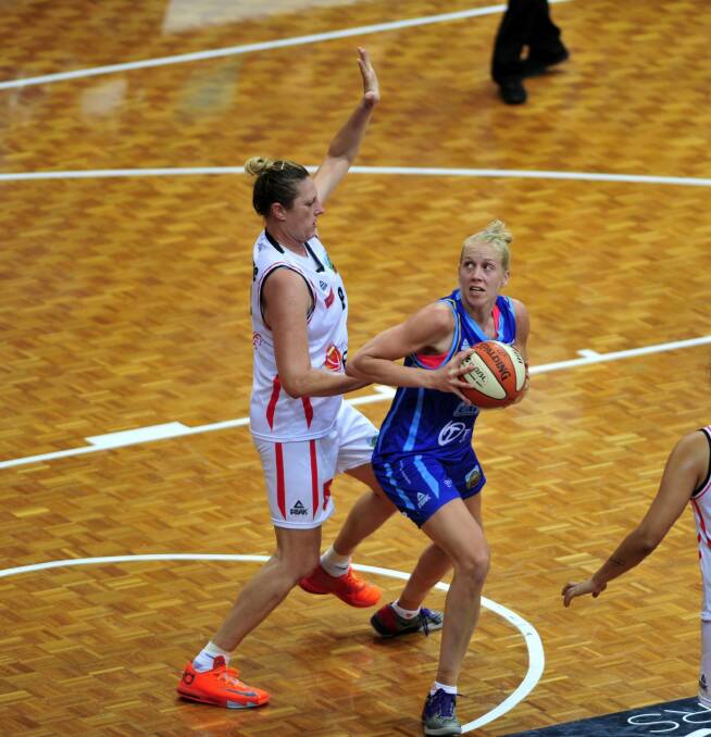 Suzy Batkovic (left) has anointed Abby Bishop the WNBL's clear Most Valuable Player leader.  Photo: Melissa Adams 