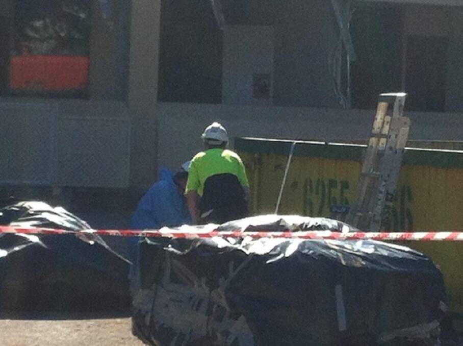 The CFMEU ACT alerted Worksafe to alleged breaches of asbestos removal procedures on a Northbourne Avenue worksite in 2012.