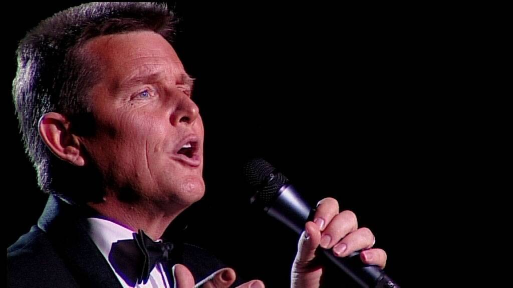 Tom Burlinson is doing a new special performance of the classic live album Sinatra at the Sands.