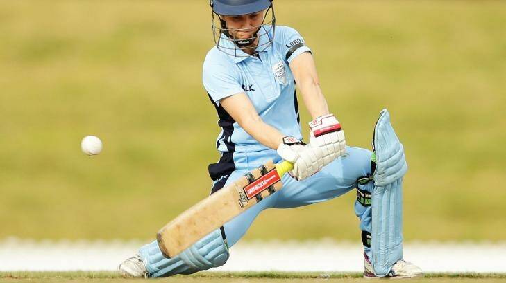 Leah Poulton smashed a quick-fire half-century before falling for 50.