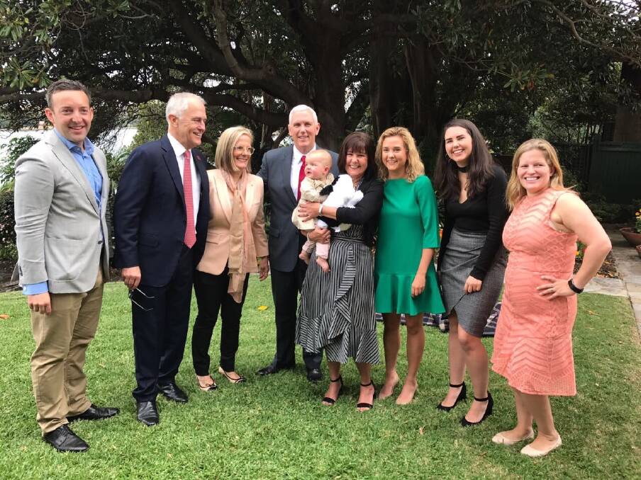 Malcolm Turnbull and Mike Pence with their families in Sydney.  Photo: Twitter: Malcolm Turnbull
