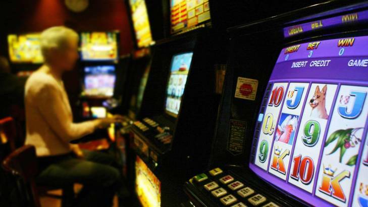 The clubs industry has said that the Canberra Liberals' gaming policy will lead to pokies making their debut in new Molonglo and Gungahlin suburbs and more machines throughout the capital. Photo: File photo by Brendan Esposito