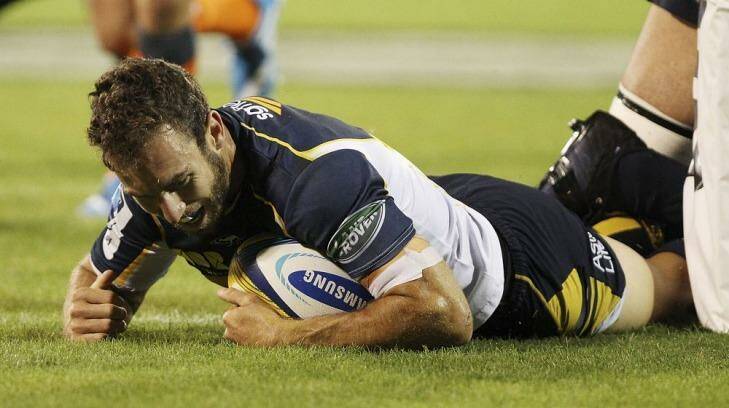 Nic White fooled the Waratahs defence to score the opening try. Photo: Getty Images