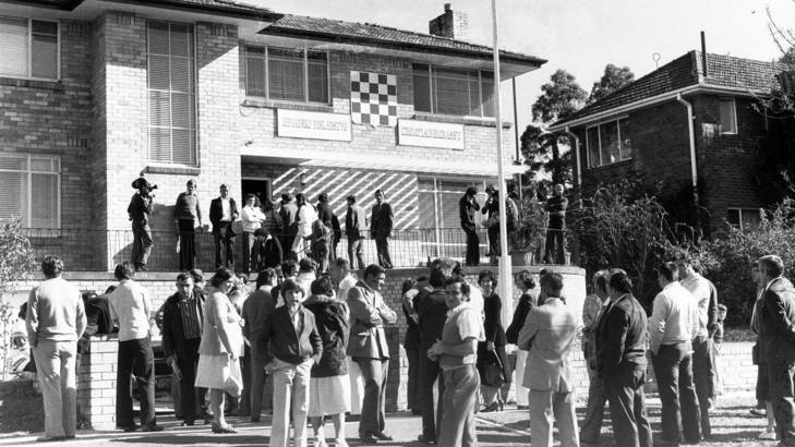 Visitors from Sydney at the unofficial Croatian Embassy on Canberra Avenue in May 1978. <i>Photo: Glen McDonald </i>