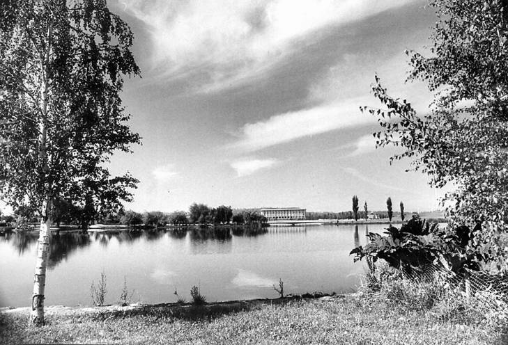 Lake Burley Griffin in 1973.