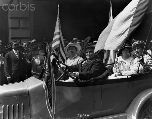 Dr Anna Howard Shaw (at the wheel) said we should "let the women of every nation involved in war make their men understand that the highest patriotism lies in conserving life ..." Photo:  