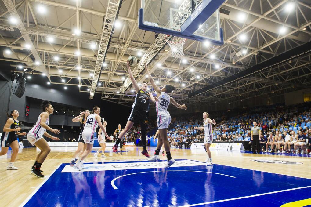 Kelsey Griffin scored 21 points against Adelaide on Sunday. Photo: Dion Georgopoulos