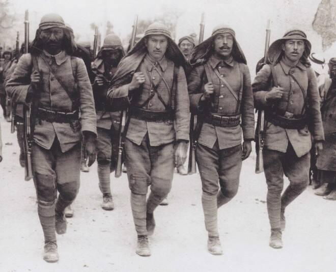 Real Turkish soldiers in WWI.