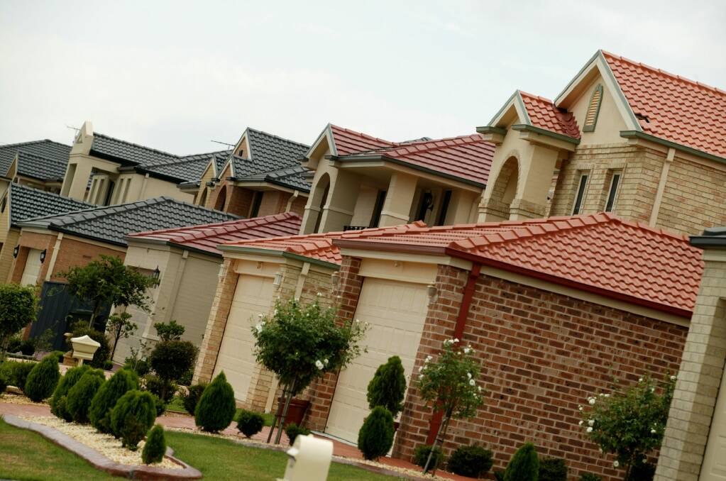 The federal government has been urged to crack down on brokers' incentives.  Photo: Virginia Star
