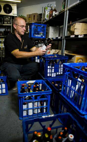 Steward Steve Hogarth organises entries at the Australian Amateur Brewing Championships in Canberra. Photo: Rohan Thomson