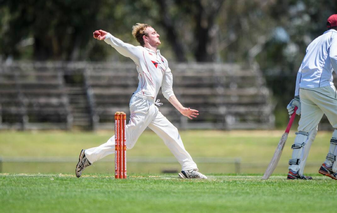 Eastlake bowler Nick Wood sends one down against Wests-UC. Photo: Sitthixay Ditthavong Photo: Sitthixay Ditthavong