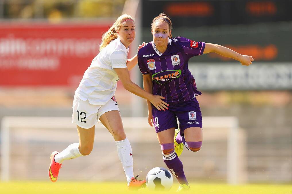Perth Glory's Bronwyn Studman will take on her former teammates on Sunday in the W-League grand final.